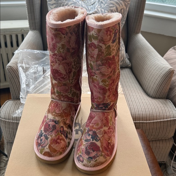 UGG Shoes - ***RARE••••UGG Pink Floral Tall Boots ,Like new Sz 7